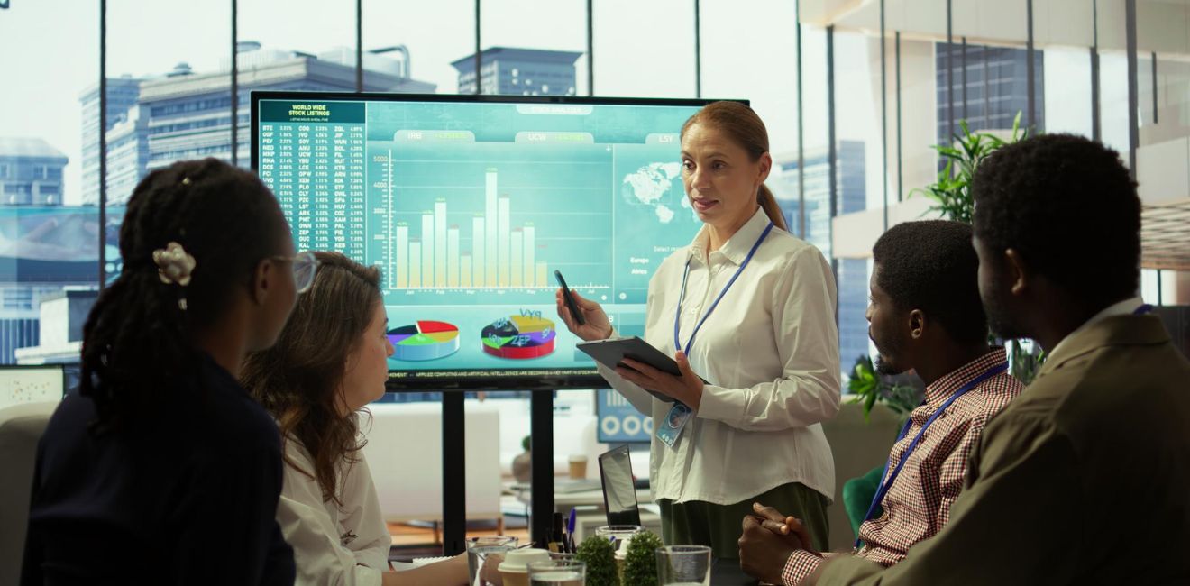 Consulting & Analyst Briefings